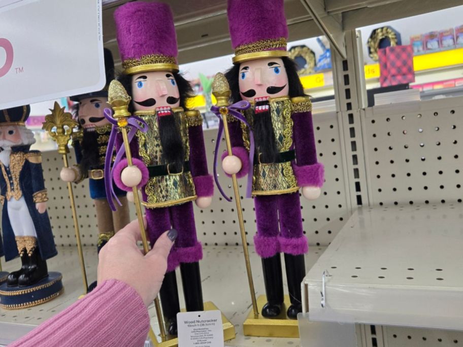 Joyward 15" Magenta & Gold Nutcrackers in store