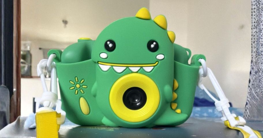 Kids Digital Cameras from $9 on Amazon (Reg. $33) | Takes Photos & Videos