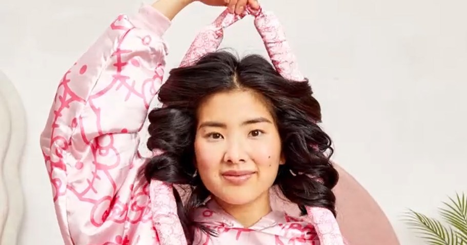 Viral Kitsch Heatless Curling Set Just $11.49 on Amazon