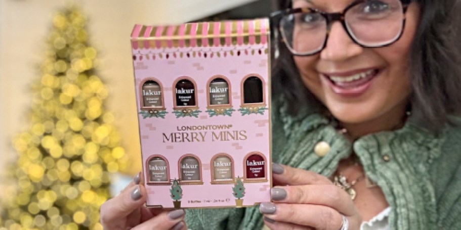 45% Off Londontown’s 8-Piece Holiday Nail Set