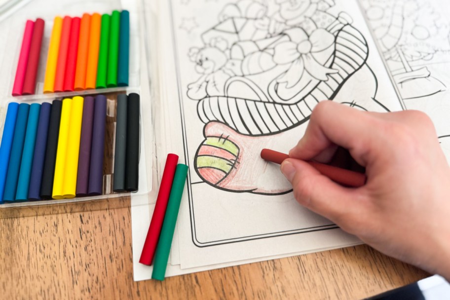 hand coloring christmas page with loopy hues