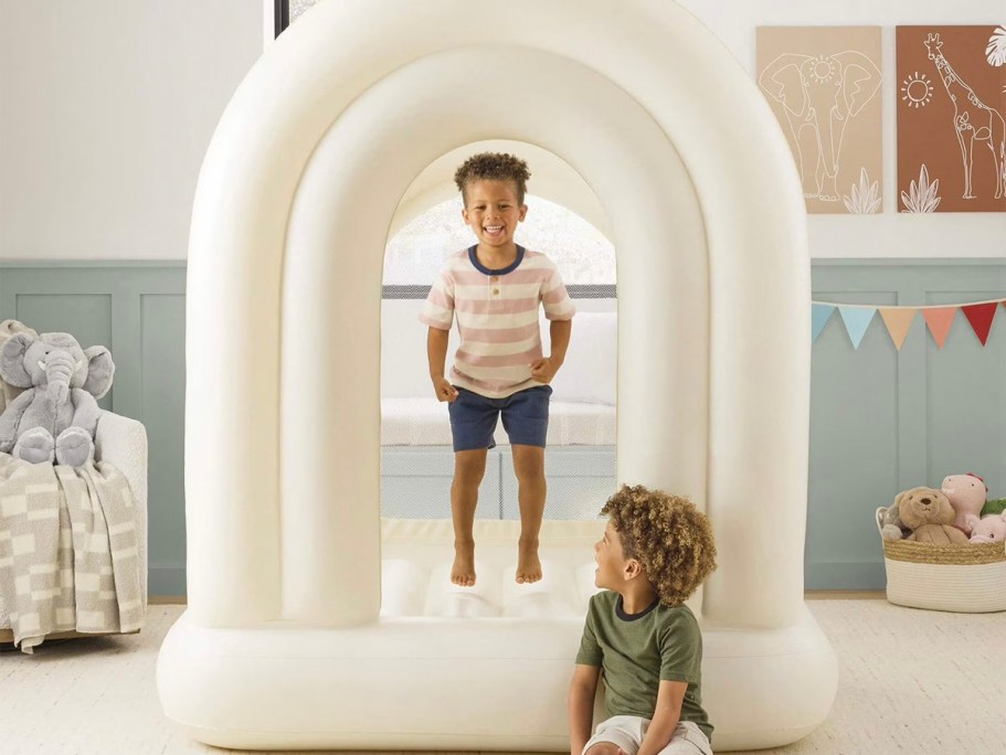 Member’s Mark Indoor Inflatable Bounce House Only $40.93 on Sam’sClub.com (Reg. $100)