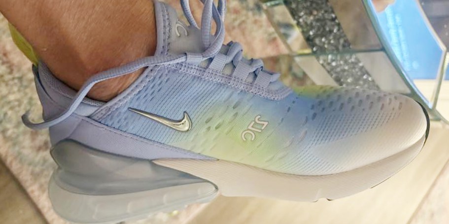 Up to 70% Off Dick’s Sporting Goods Clearance | Nike, Hoka, Bogg Bag, & More