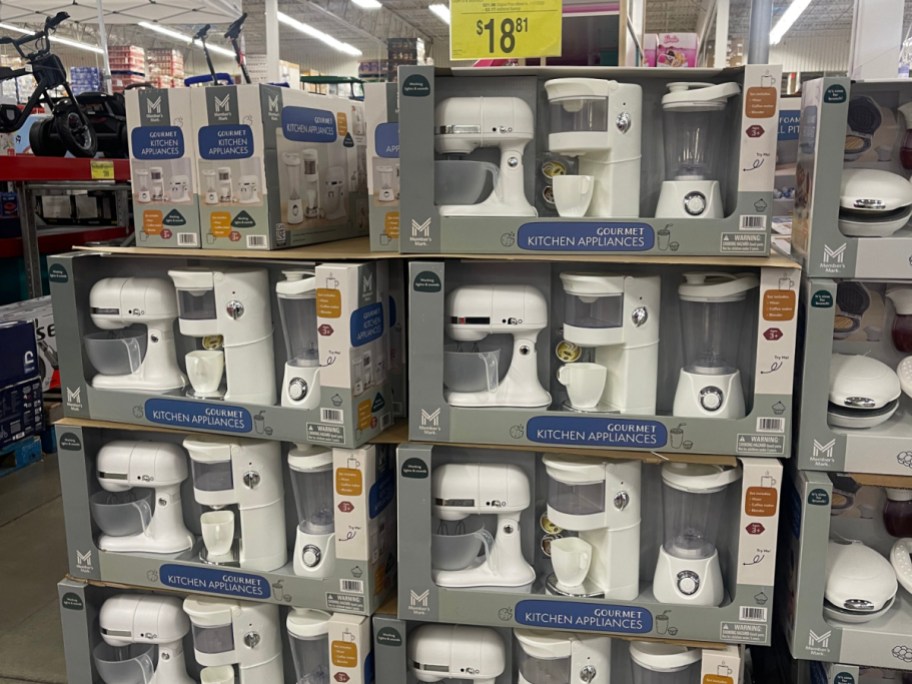 Gourmet kitchen appliances toys at Sams Club.