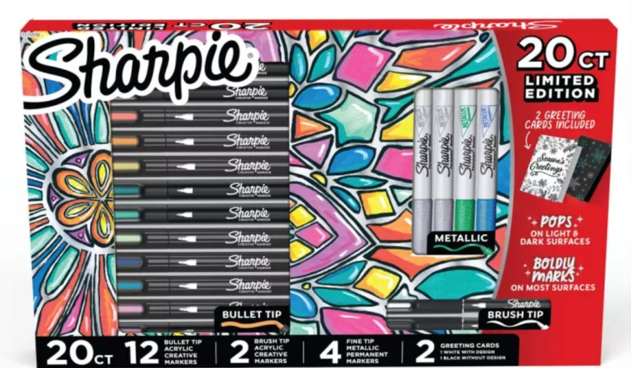 front view of sharpie markers gift set package