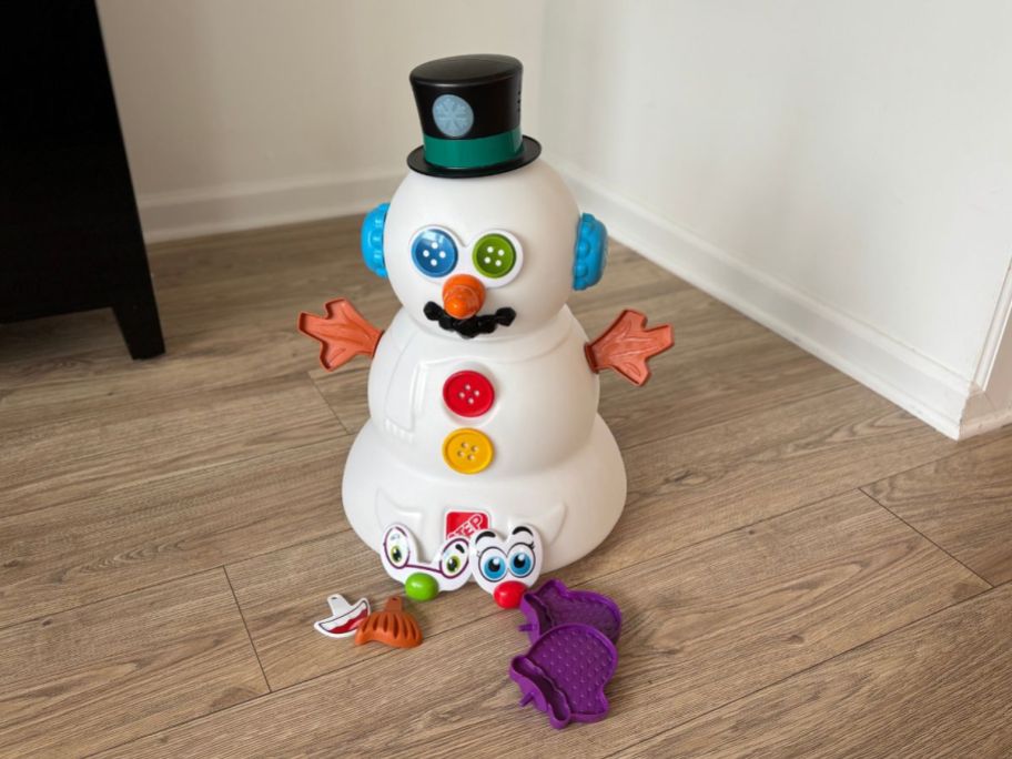 Step2 My First Snowman with accessories on floor in living room