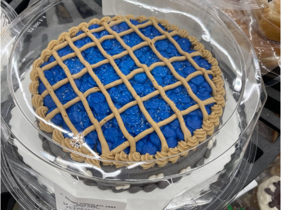 A Walmart Thanksgiving cake.