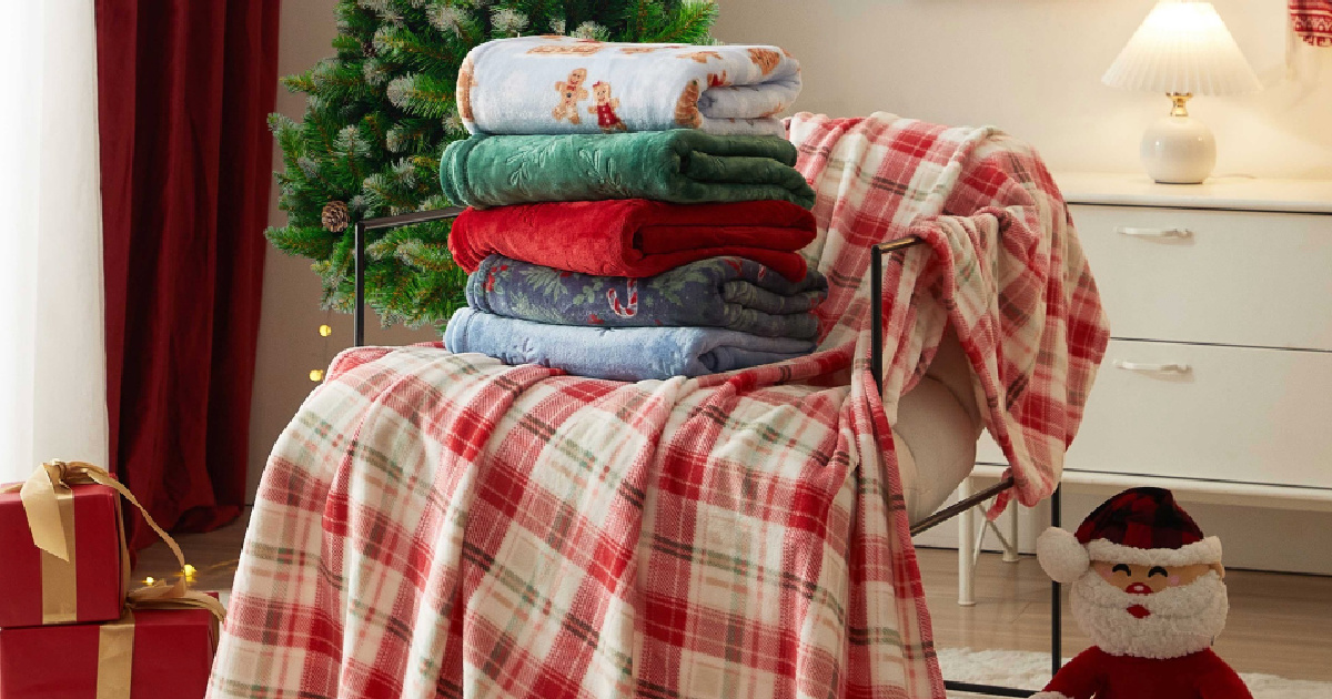 50% Off Holiday Throw Blankets at Walmart – ONLY $5.98 (Regularly $12)