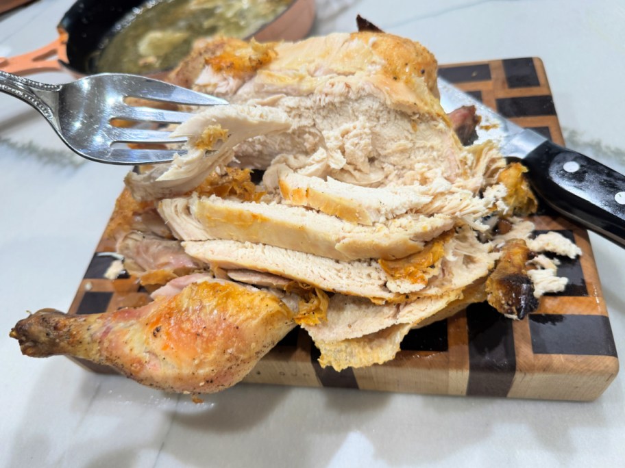cutting oven roasted chicken 