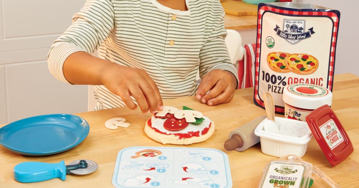 Little Tikes Creative Chefs Pizza Playset Just $12 on Walmart.com (Reg. $28) + More