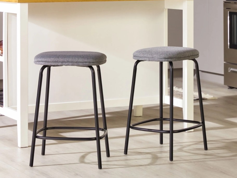 Walker Edison 24" Counter Stools 2-Pack in Charcoal