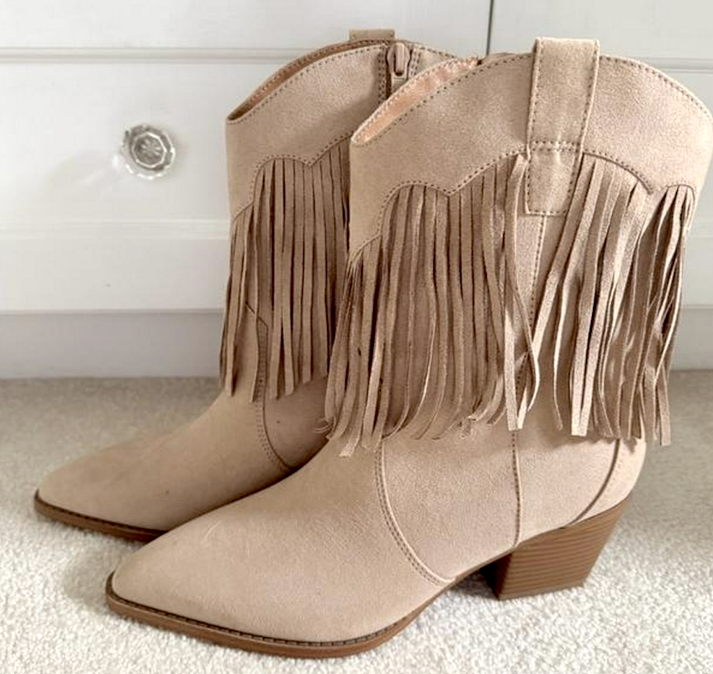 Up to 75% Off Walmart Women’s Boots = Trendy Styles from $12.99