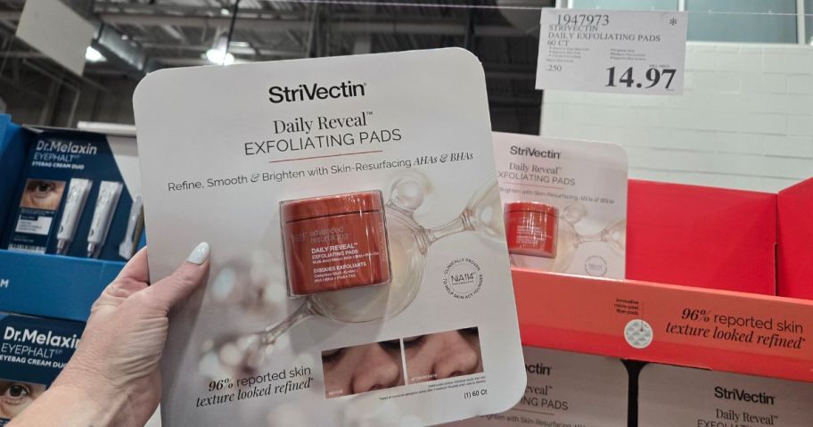 Strivectin Daily Exfoliating Pads 60-Count in hand in store