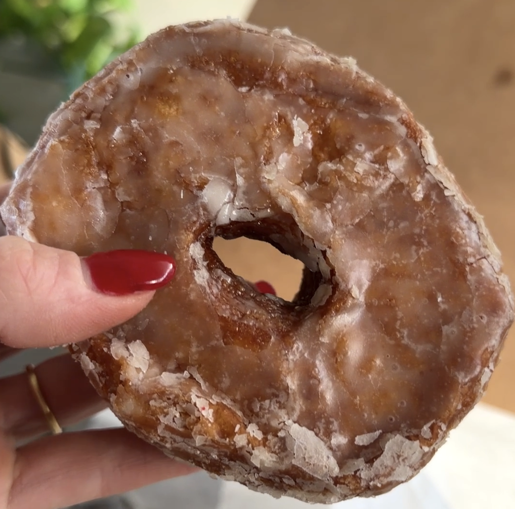 Holiday Pro Tip: Goldbelly Ships Gourmet Goodies FREE in Time for Christmas