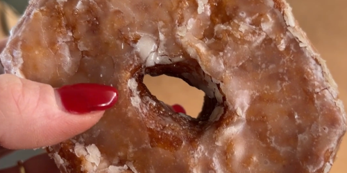 Holiday Pro Tip: Goldbelly Ships Gourmet Goodies FREE in Time for Christmas