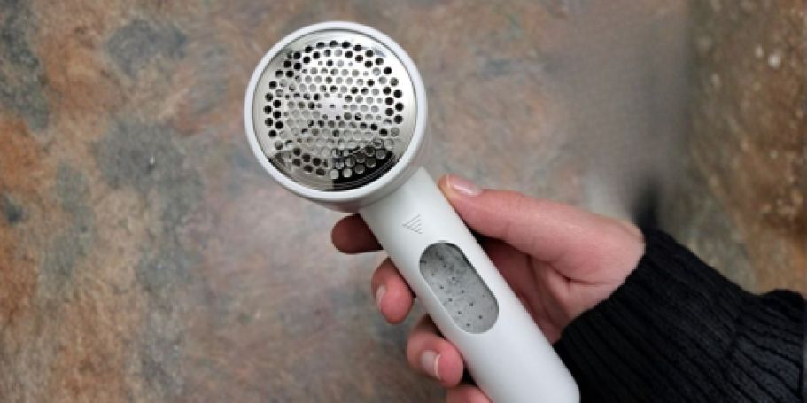 Team-Fave Fabric Shaver UNDER $6 on Amazon (Regularly $13)