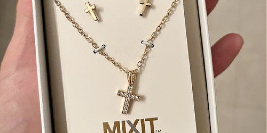 JCPenney Boxed Jewelry from $5 (Last Minute Valentine’s Gift!)