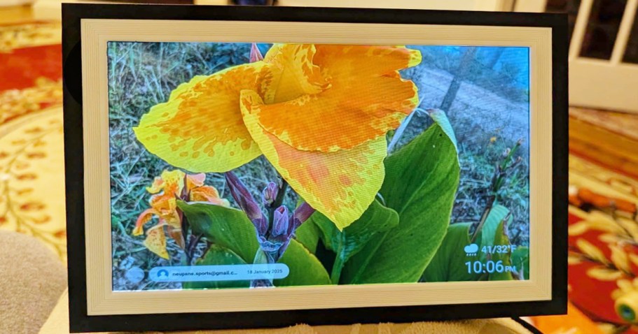 RUN! Digital Smart Picture Frame Just $24.69 Shipped w/ Amazon Prime (Great Gift Idea)
