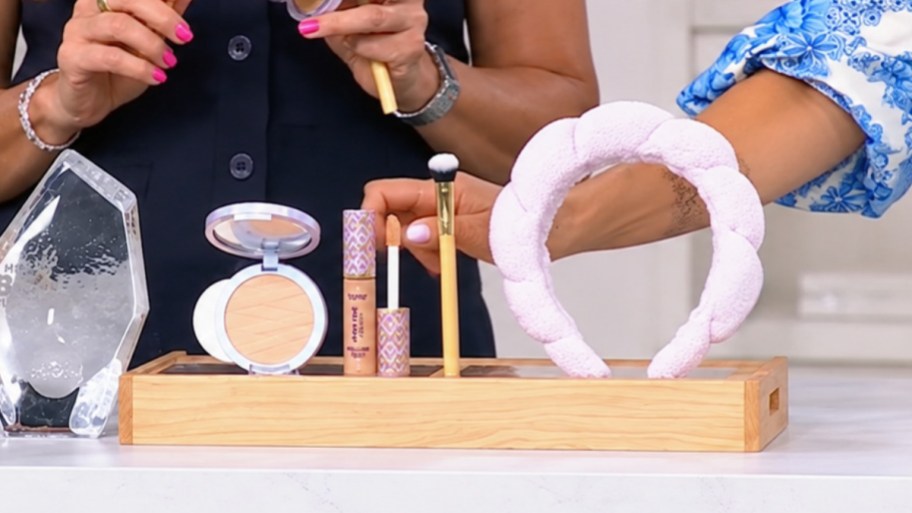 tarte 4 piece Get Your Skin in Shape kit