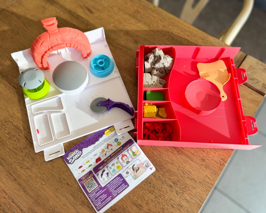 pizza kinetic sand playset