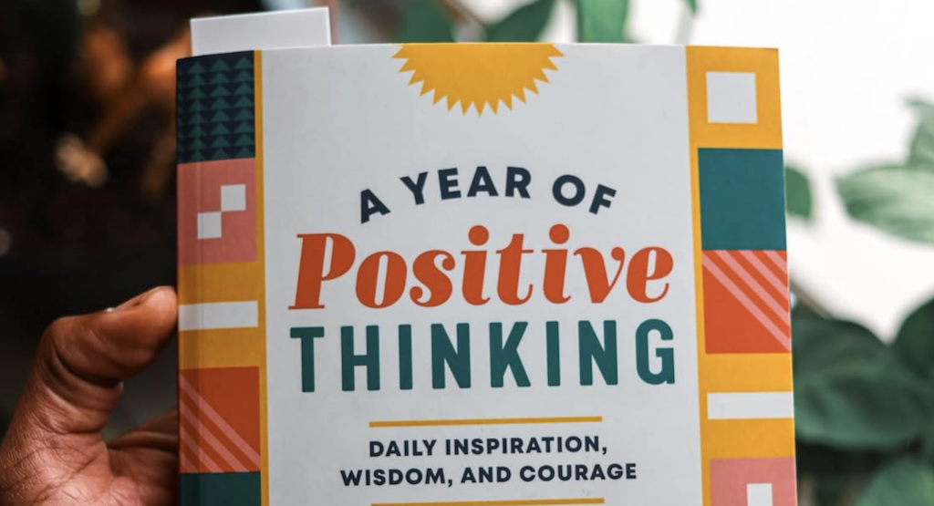 Top 10 Best Devotionals on Amazon (Last Minute Gift Idea)