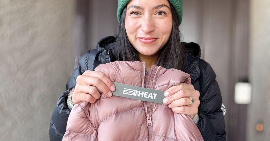 chelsey holding a 32 degrees jacket