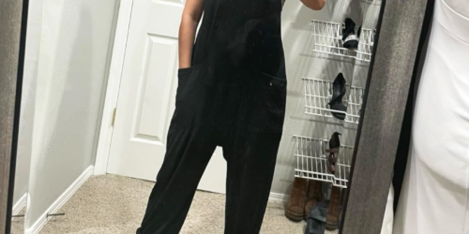 Women’s Sleeveless Jumpsuit w/ Pockets Just $11.99 on Amazon (Reg. $37)