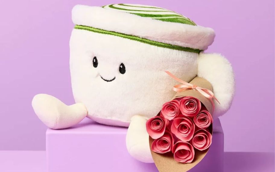 Gigglescape-Valentines-Day matcha with a rose flower 