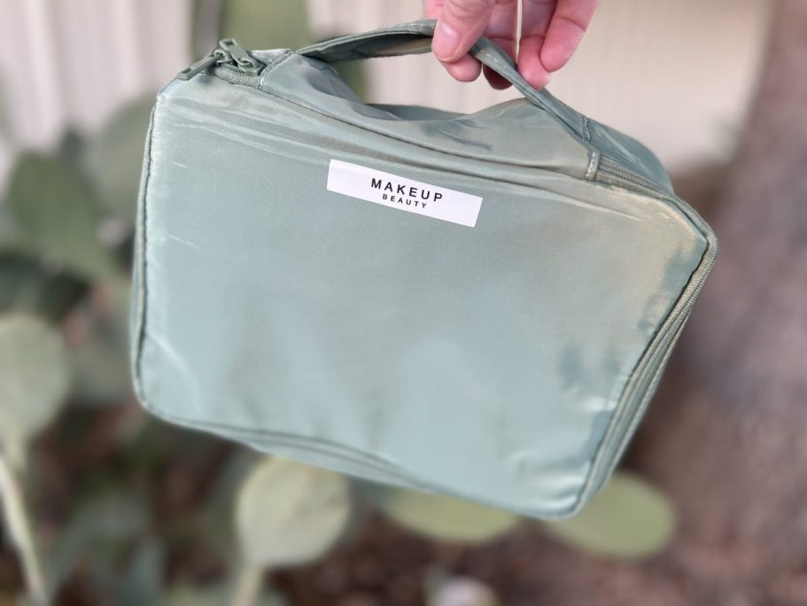 Travel Cosmetic Bag 2-Piece Set Only $6 on Amazon (Reg. $13)