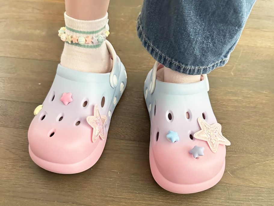 Kids Clogs w/ Accessories from $9.99 on Amazon (Affordable Crocs Alternative!)
