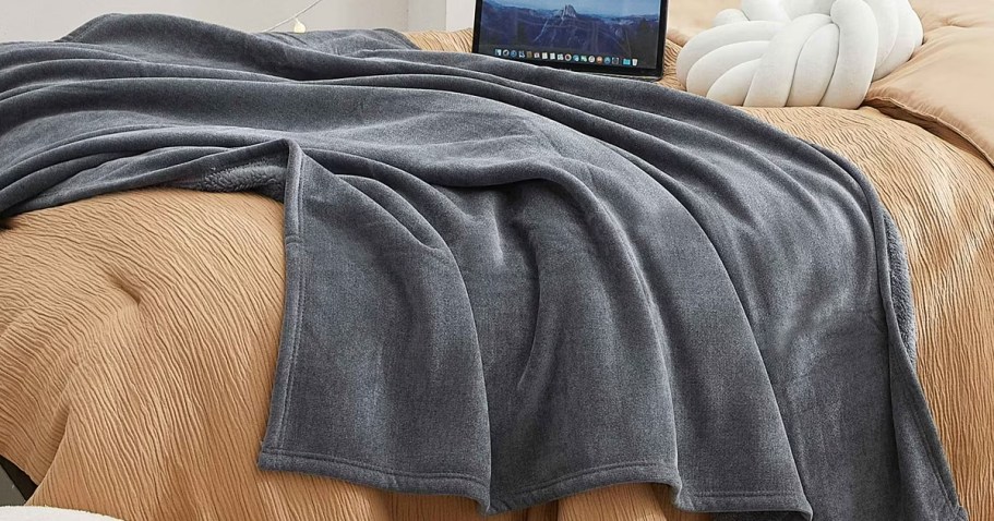Mainstays Sweatshirt Chenille Throw Blankets Just $7.97 on Walmart.com (Reg. $16)