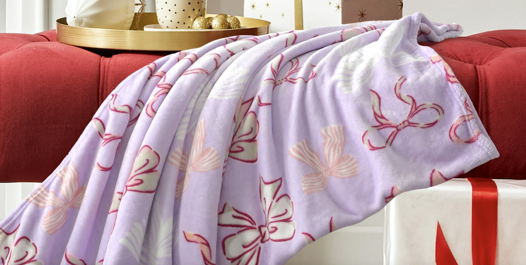 Valentine’s Throw Blankets Under $10 on Walmart.com