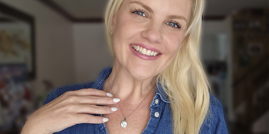 woman wearing silver necklace 
