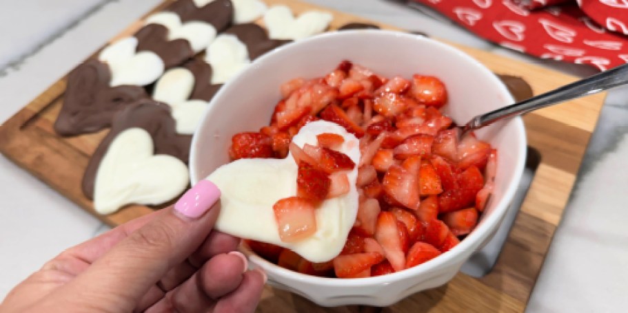 This Sweet “Chips & Salsa” Dessert Is Going Viral for a Reason