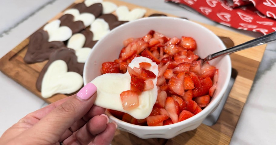 This Sweet “Chips & Salsa” Dessert Is Going Viral for a Reason