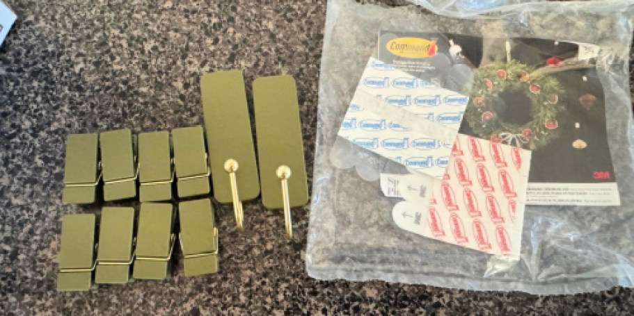 Command Strips Variety Pack Just $3.95 on Walmart.com (Reg. $9)