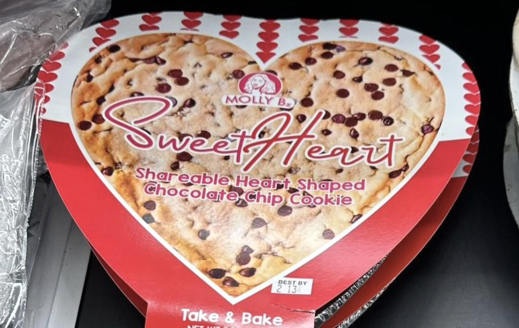Target Has a Heart Shaped Pizza and Cookie for the Cutest Valentine’s Dinner and Dessert