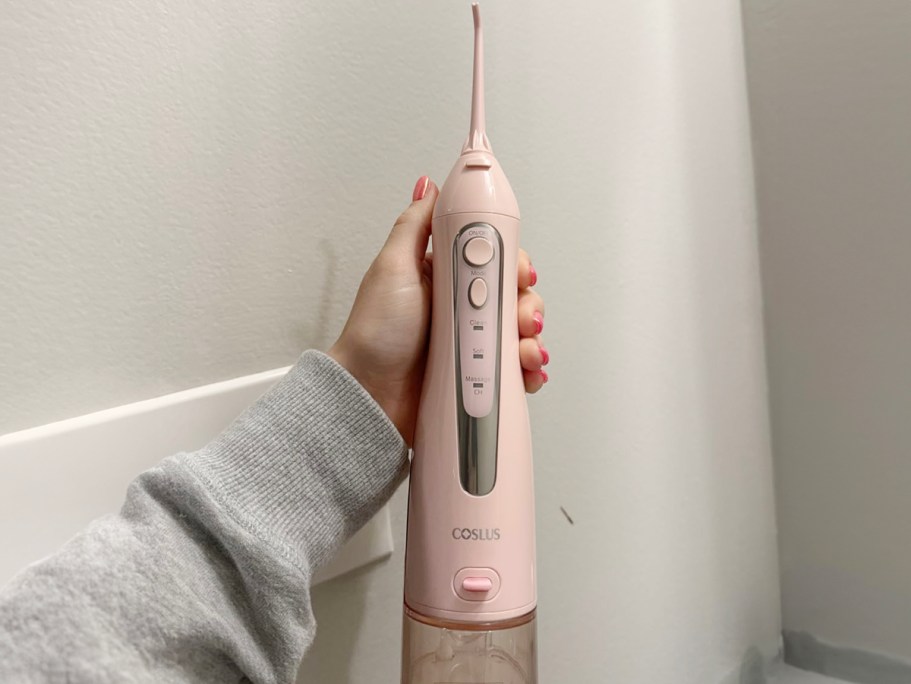 Cordless Water Flosser Just $8.99 Shipped on Amazon (One Charge Lasts Up to 30 Days)