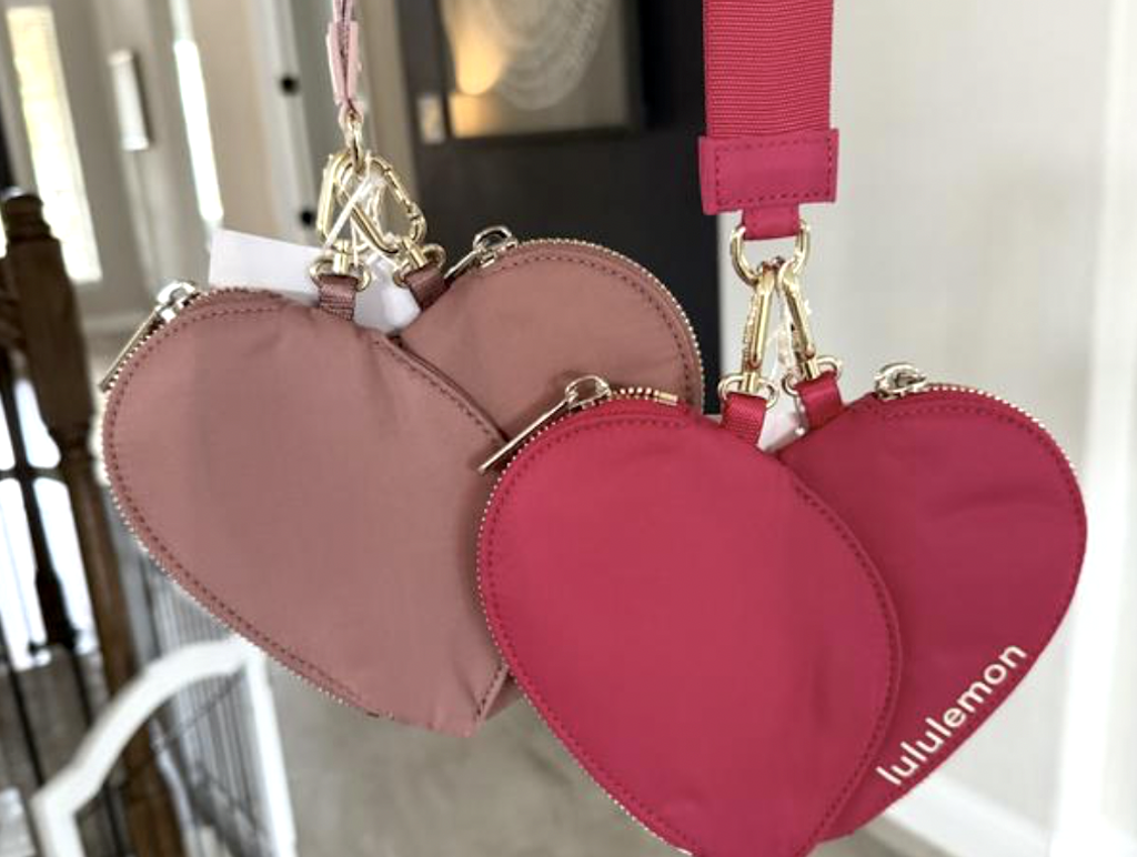NEW lululemon Heart Shaped Dual Pouch Wristlets (Valentine’s Gift Idea)