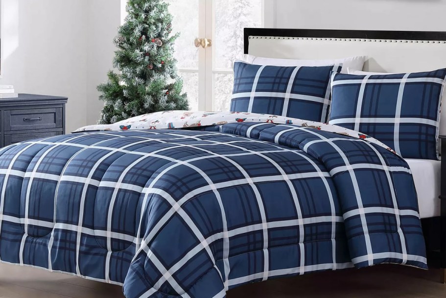 Macy’s Comforter & Quilt Sets from $23.93 (Reg. $100)