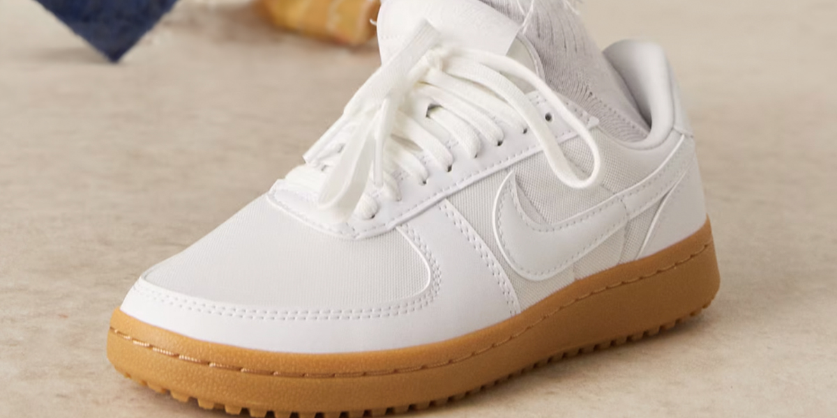 outfitter nike air force 1