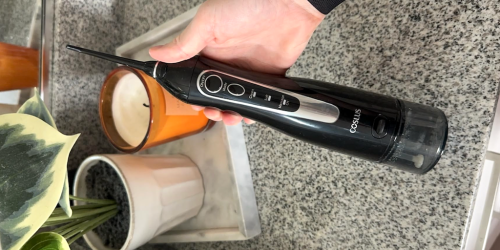 Rechargeable Water Flosser Only $9.99 on Amazon | Impressive 30-Day Battery Life