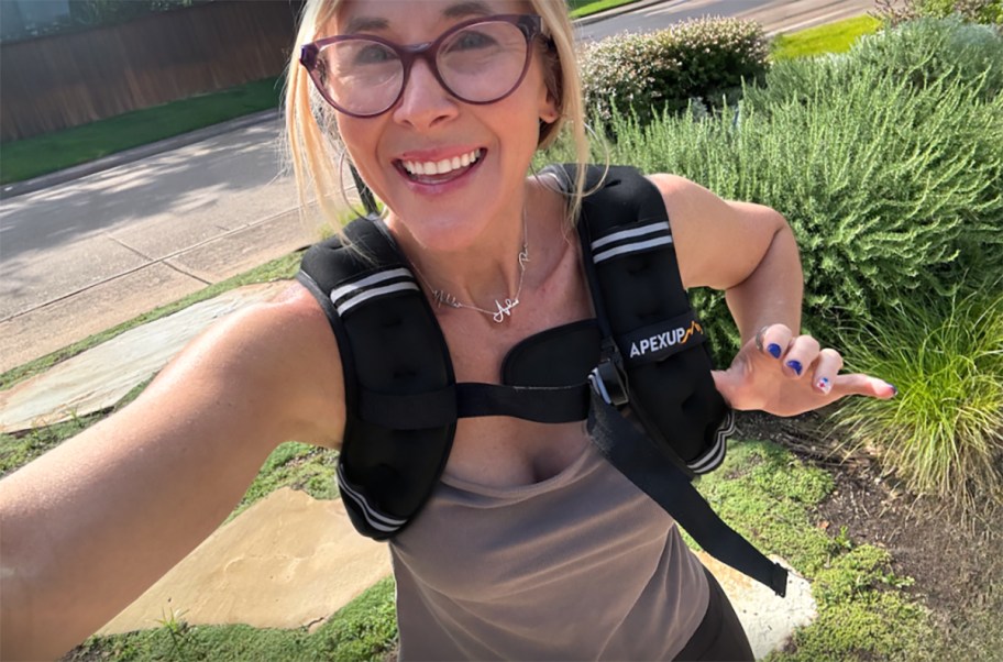 woman wearing apexup weighted vest