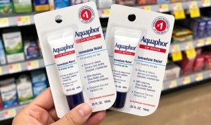 Price Drop: Aquaphor Lip Repair 2-Pack Only $4.52 Shipped on Amazon