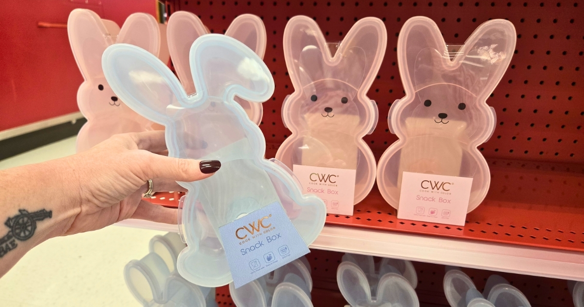 Have You Seen The NEW Easter Snackle Boxes at Target?