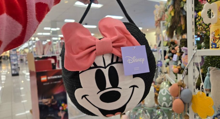 hand holding easter basket mini 