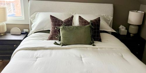 Everyone’s Grabbing These Comforter Sets (& Yep, We Get the Hype!)