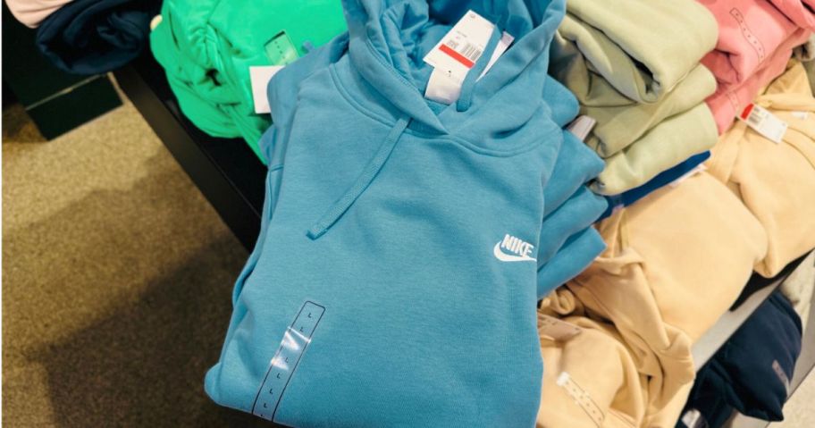 Nike Essential Hoodie