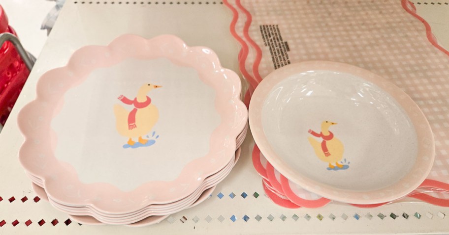Pillowfort Duck Bowl and Plate
