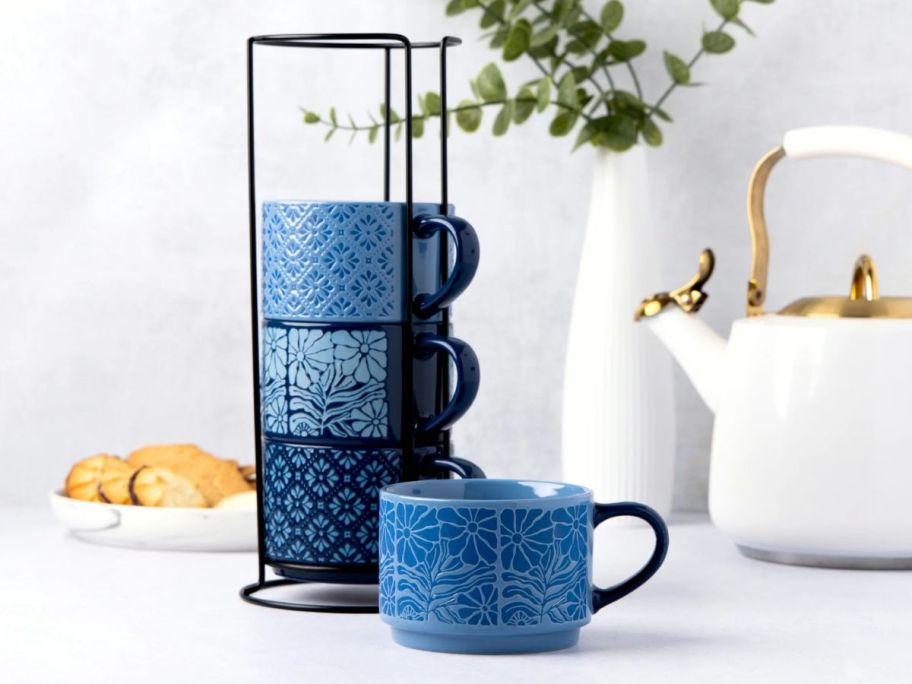 Thyme & Table Blue Flowers & Shapes Stoneware Stacking Mugs 4-Pack w/ Wire Rack in kitchen